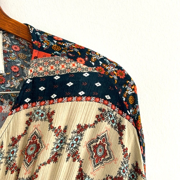 California Moonrise Blue Cream Patchwork Style Long Sleeved Boho Top - Picture 2 of 10